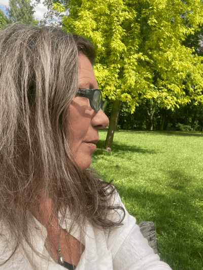 Florence Hotelet, Reiki ja kraniosakraalpraktik, joogaõpetaja